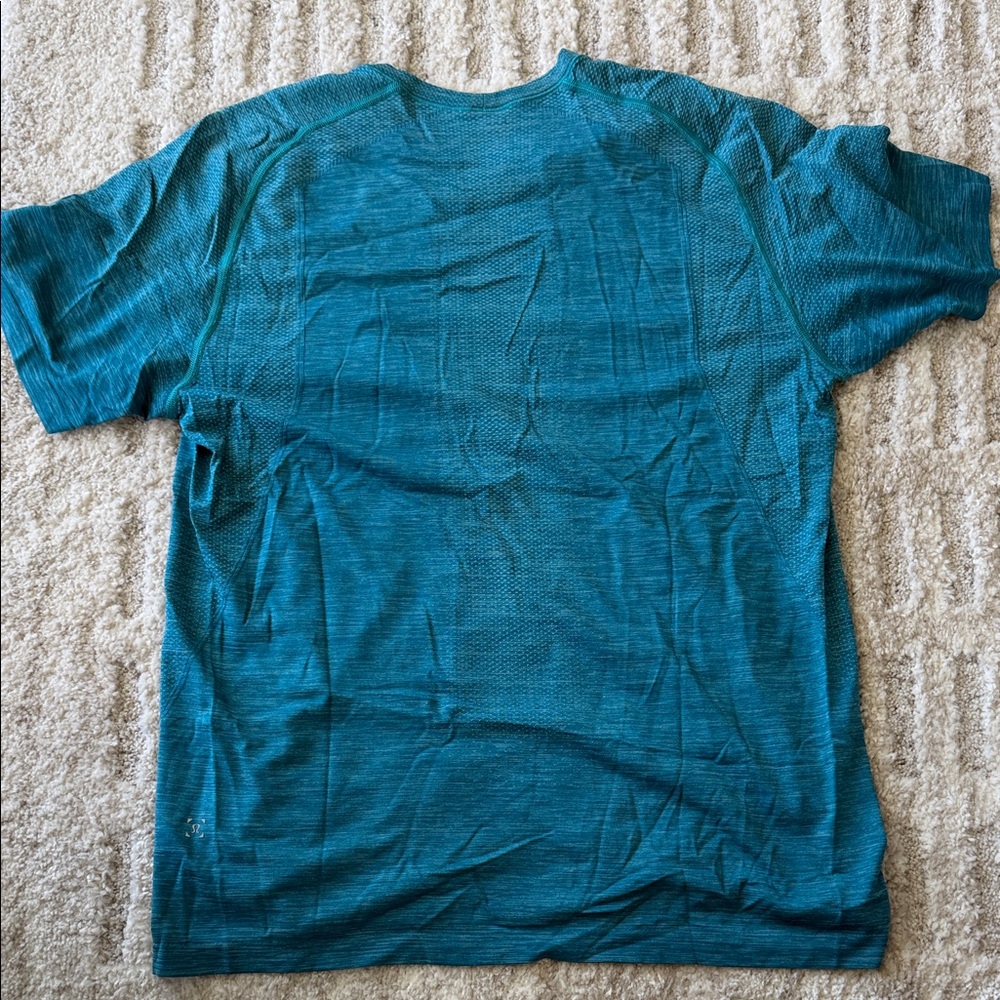 lululemon athletica Men's Teal Short-Sleeve Tech Tee
